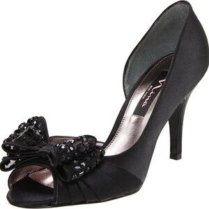 NEW Nina Women Friedel Crystal Beaded Bow Satin Asymmetric d'Orsay Dress Pumps